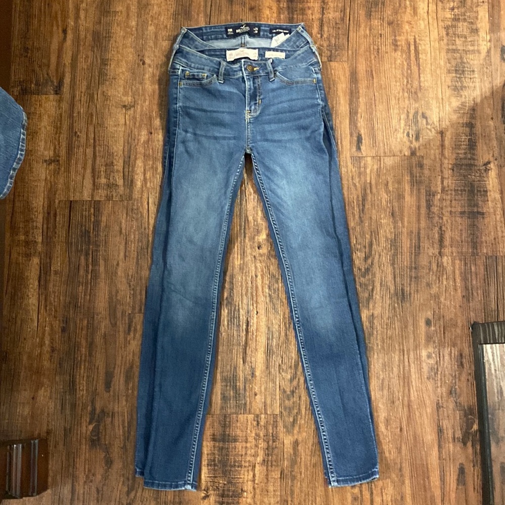 Low-rise super skinny 00s and 00r